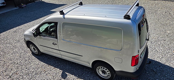 Volkswagen Caddy Maxi 4 of 7