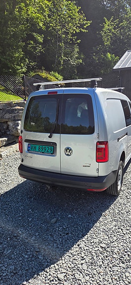 Volkswagen Caddy Maxi 3 of 7