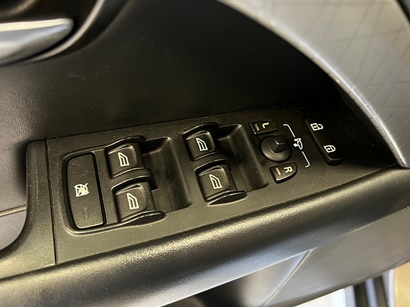 Volvo XC70 24 of 30