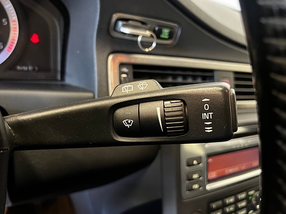 Volvo XC70 26 of 30