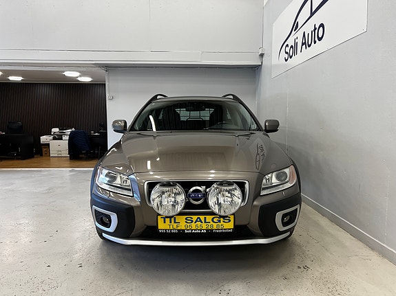 Volvo XC70 4 of 5