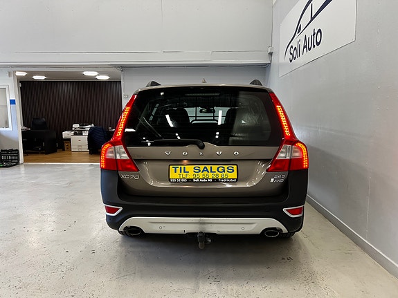 Volvo XC70 9 of 30
