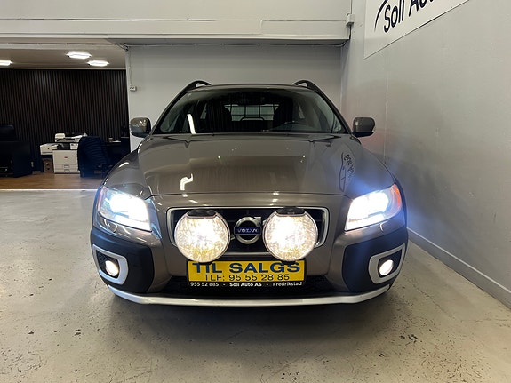 Volvo XC70 12 of 30