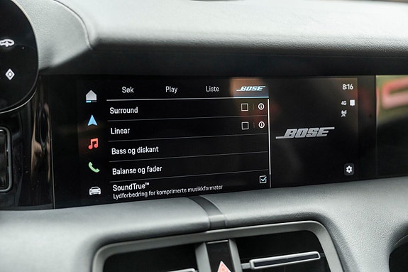 Porsche Taycan 22 of 28