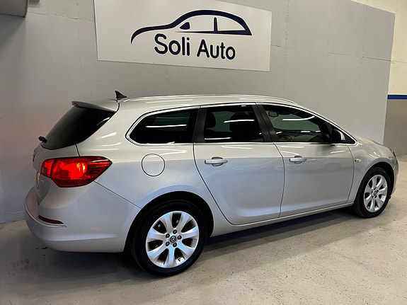 Opel Astra 5 of 5
