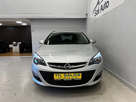 Opel Astra 3 of 5