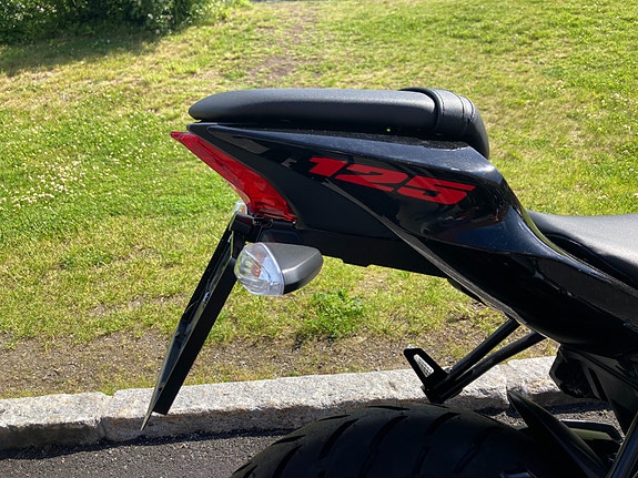 Suzuki GSX-S125 Spar 15.000,- på ny mc utstillingsmodell ! 3 of 5