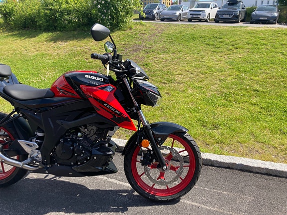 Suzuki GSX-S125 Spar 15.000,- på ny mc utstillingsmodell ! 2 of 5