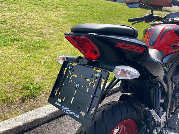 Suzuki GSX-S125 Spar 15.000,- på ny mc utstillingsmodell ! 4 of 5