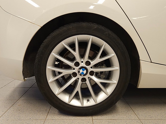 BMW 116d 9 of 30
