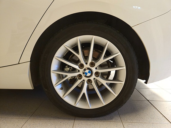 BMW 116d 4 of 30