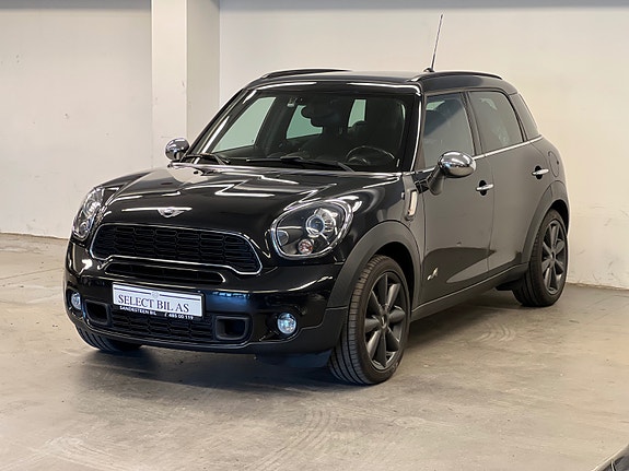 MINI Countryman Cooper 3 of 5