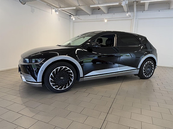Hyundai Ioniq 5 2 of 26