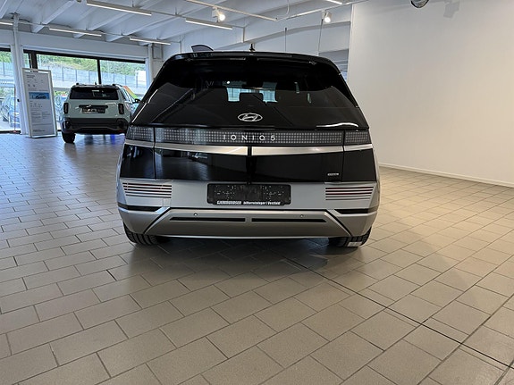 Hyundai Ioniq 5 5 of 26