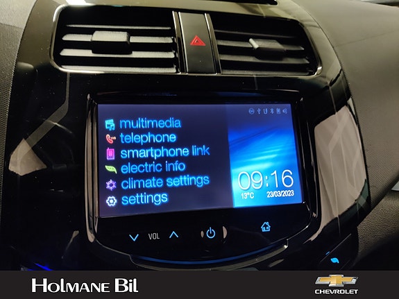 Chevrolet Spark 22 of 30