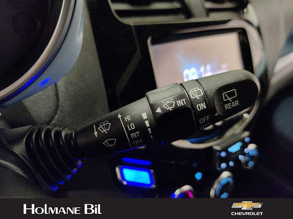 Chevrolet Spark 15 of 30