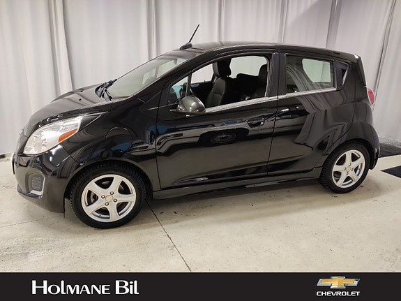 Chevrolet Spark 3 of 5