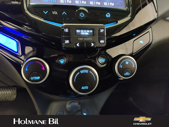 Chevrolet Spark 21 of 30