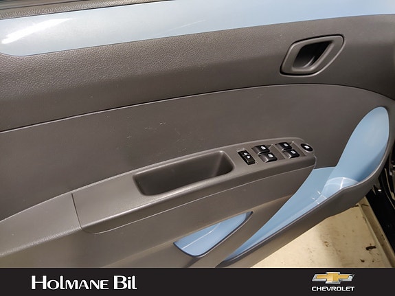 Chevrolet Spark 8 of 30