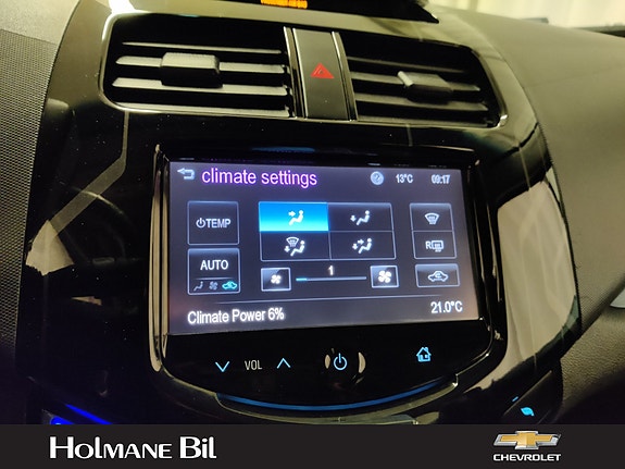 Chevrolet Spark 25 of 30
