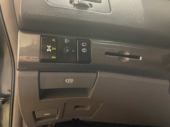 SsangYong Rodius 17 of 30