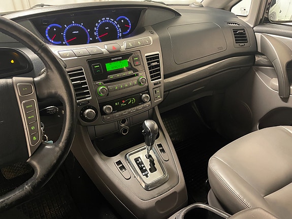 SsangYong Rodius 23 of 30