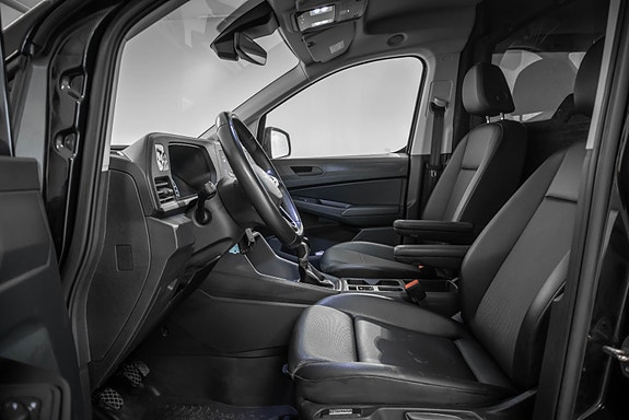Volkswagen Caddy Maxi 21 of 29