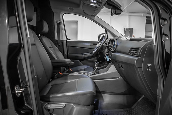 Volkswagen Caddy Maxi 24 of 29