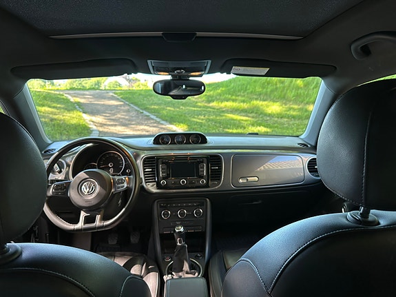 Volkswagen Beetle 4 of 18