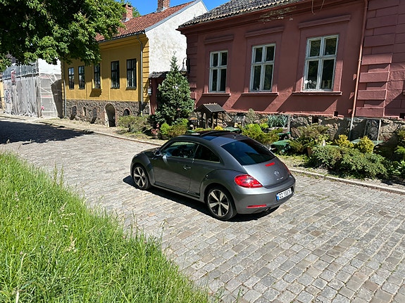 Volkswagen Beetle 9 of 18
