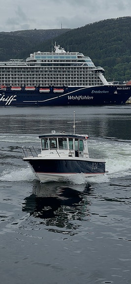Nordstar 24 3 of 5