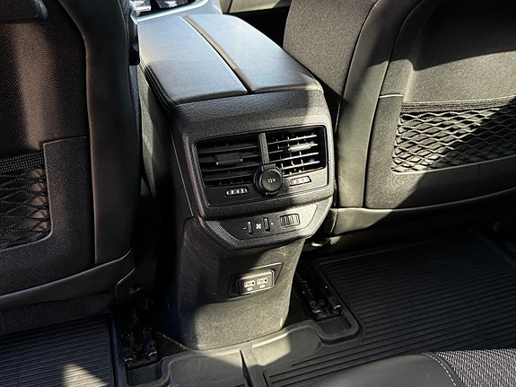 Peugeot 5008 11 of 22