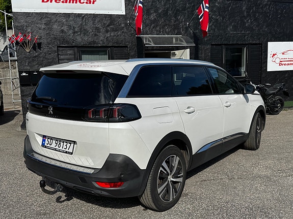 Peugeot 5008 8 of 22