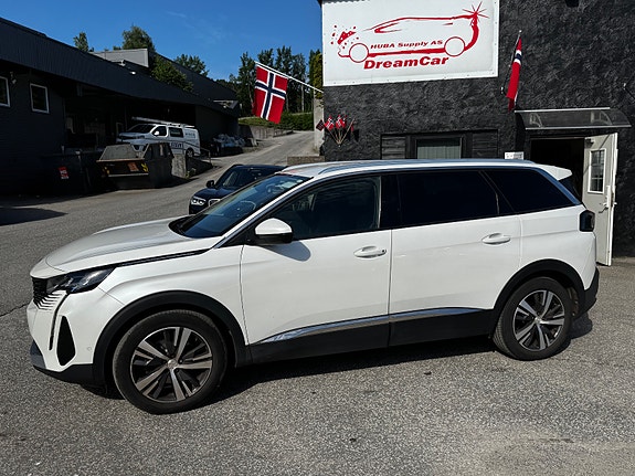 Peugeot 5008 3 of 22