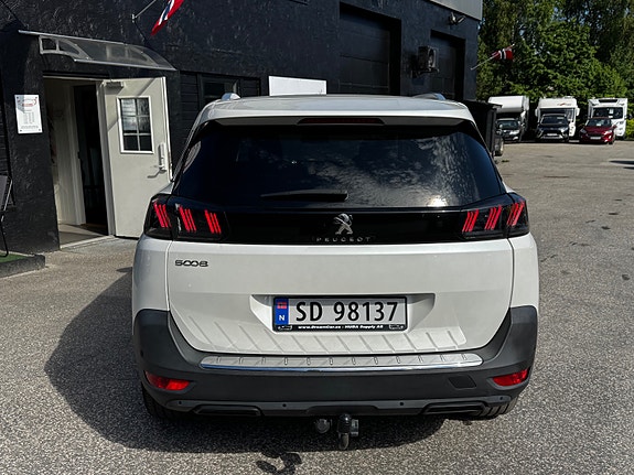 Peugeot 5008 7 of 22