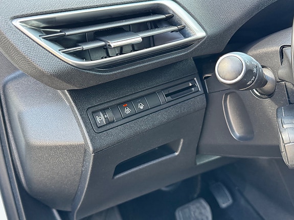 Peugeot 5008 19 of 22