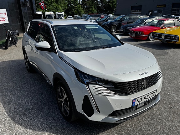 Peugeot 5008 4 of 22