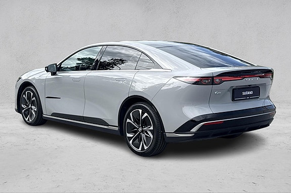 Mazda 6e 3 of 5