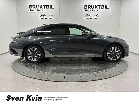 Hyundai Ioniq 6 4 of 5