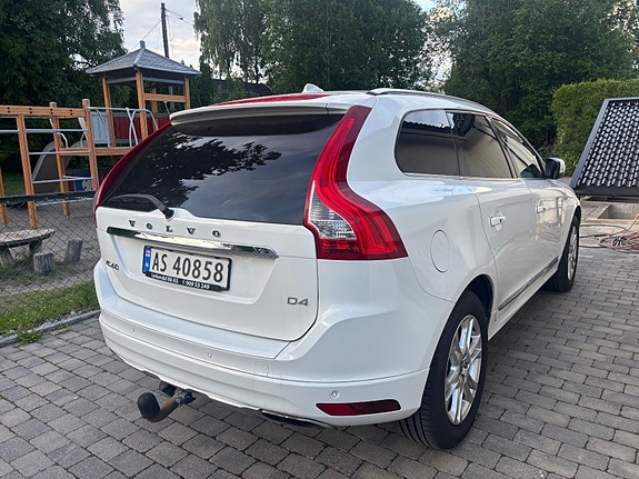 Volvo XC60 7 of 30