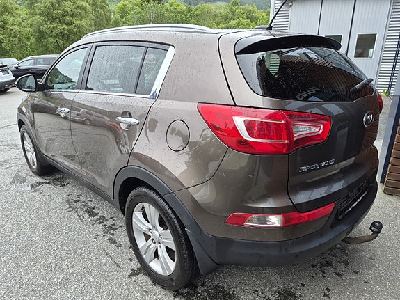 Kia Sportage 3 of 5