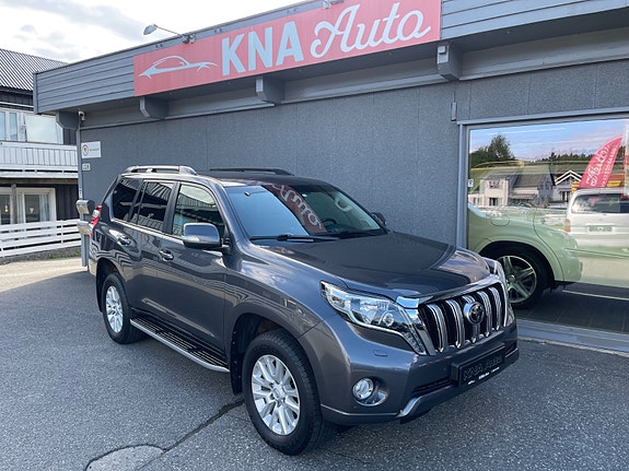 Toyota Land Cruiser 5 of 5