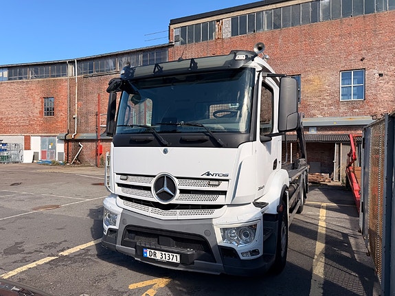 Mercedes-Benz 2543L ANTOS