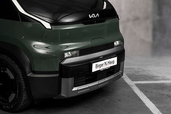Kia PV5 3 of 22