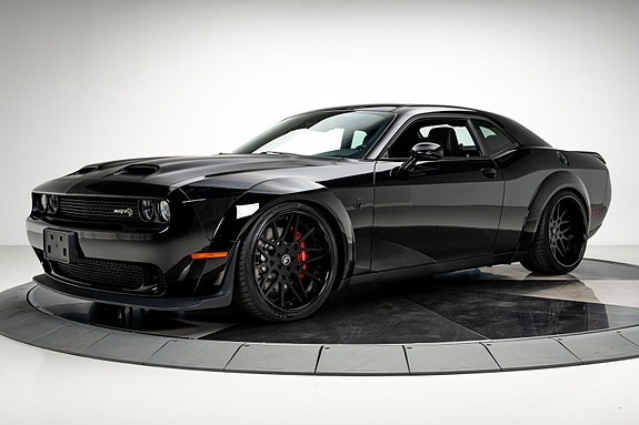 Dodge Challenger 19 of 22