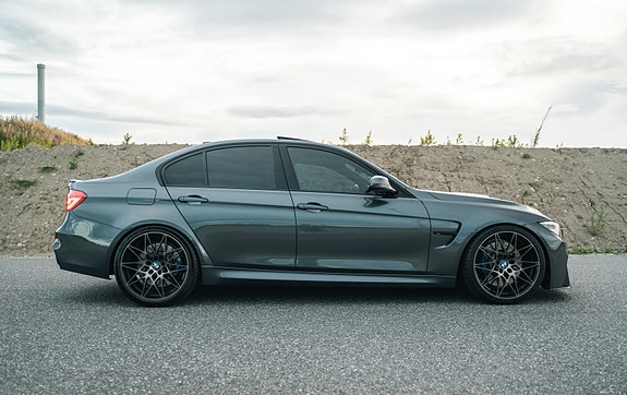 BMW M3 13 of 30
