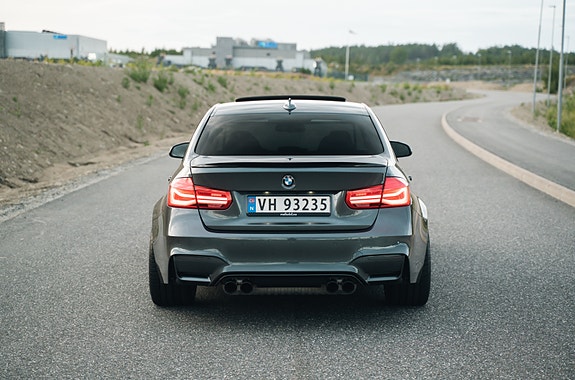 BMW M3 5 of 30