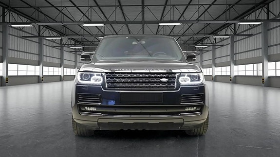Land Rover Range Rover 3 of 5