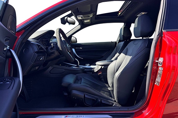 BMW M235i 17 of 30