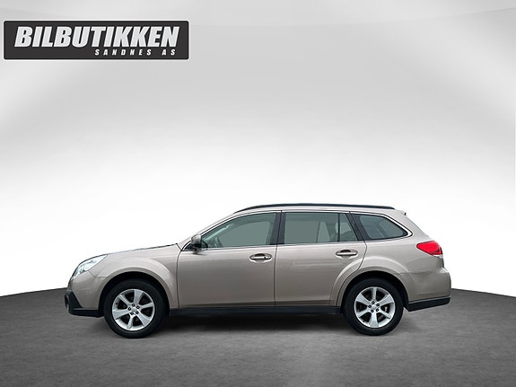Subaru Outback 2 of 5